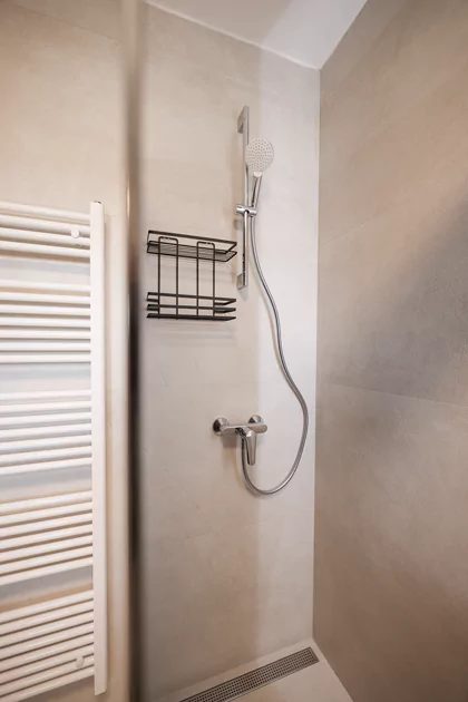 Apartments Mila - Apolon Deluxe room with bathroom and balcony